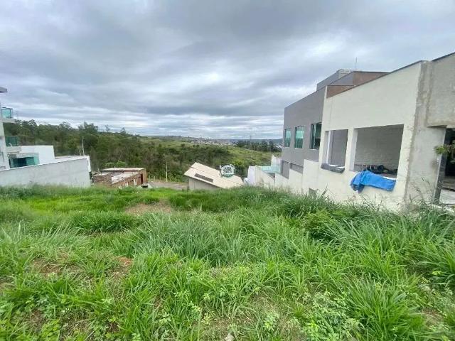 Terreno em Condomínio para Venda em Vespasiano/MG Gran Park