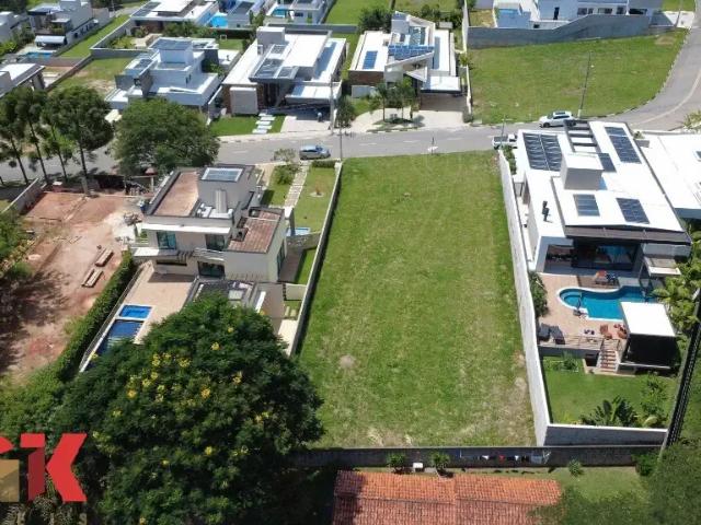 Terreno em Condomínio para Venda em Vinhedo/SP Condomínio Villa D Oro