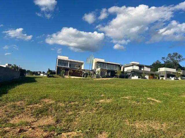 Terreno em Condomínio para Venda em Vinhedo/SP Santa Cândida