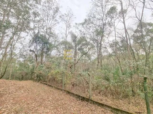 Terreno em Condomínio para Venda em Vinhedo/SP Vale da Santa Fé