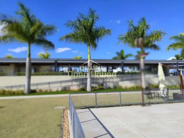 Terreno em Condomínio para Venda em Volta Redonda/RJ Casa de Pedra