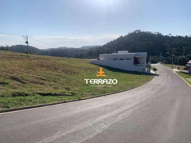 Terreno em Condomínio para Venda em Volta Redonda/RJ Casa de Pedra