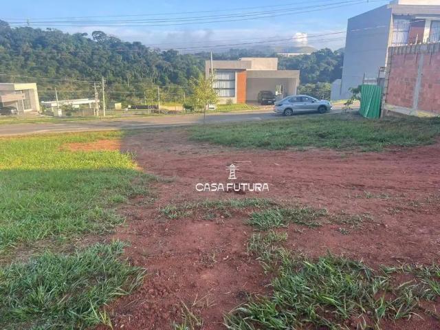 Terreno em Condomínio para Venda em Volta Redonda/RJ Casa de Pedra