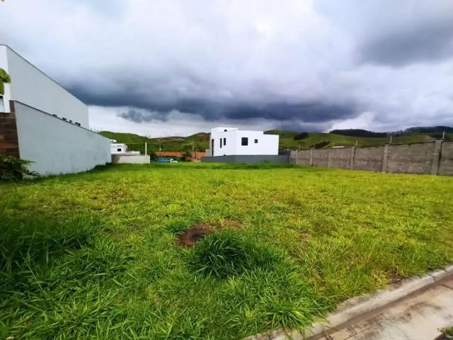 Terreno em Condomínio para Venda em Volta Redonda/RJ Alphaville