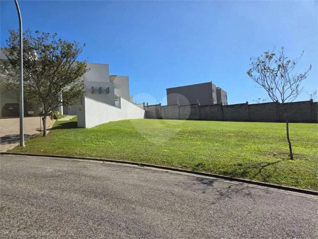 Terreno em Condomínio para Venda em Votorantim/SP Alphaville Nova Esplanada