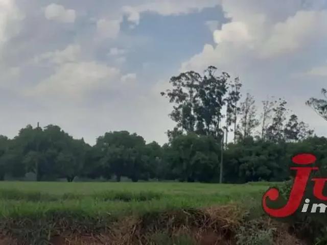 Terreno em Condomínio para Venda em Águas de Santa Bárbara/SP Centro