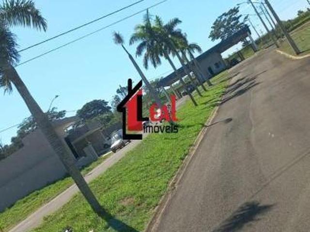 Terreno em Condomínio para Venda em Álvares Machado, Valência III