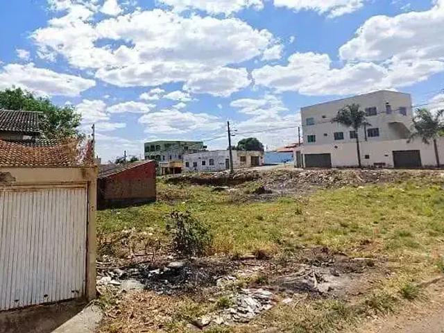 Terreno em Condomínio para Venda em Anápolis/GO Residencial Florença
