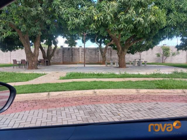 Terreno em Condomínio para Venda em Aparecida de Goiânia/GO Residencial Parqville Jacarandá