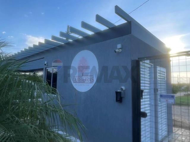 Terreno em Condomínio para Venda em Araçoiaba da Serra/SP Centro