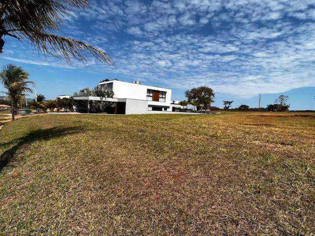 Terreno em Condomínio para Venda em Arandu/SP Riviera de Santa Cristina IV