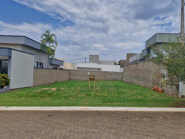 Terreno em Condomínio para Venda em Araraquara/SP Condomínio Buona Vita