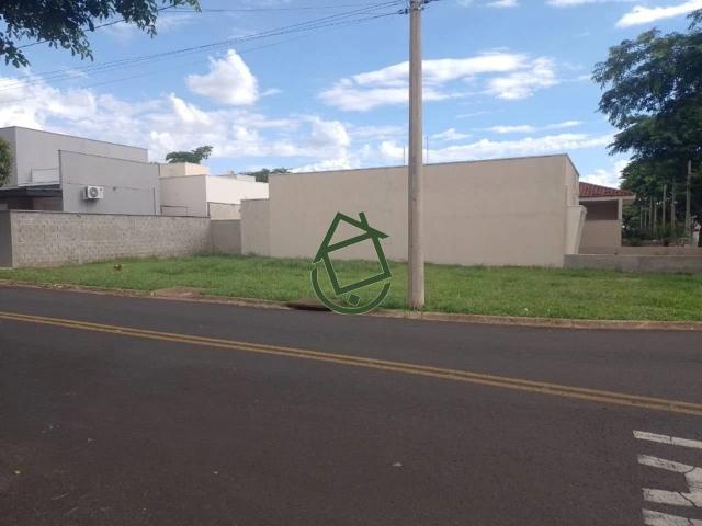 Terreno em Condomínio para Venda em Araraquara/SP Parque Cecap