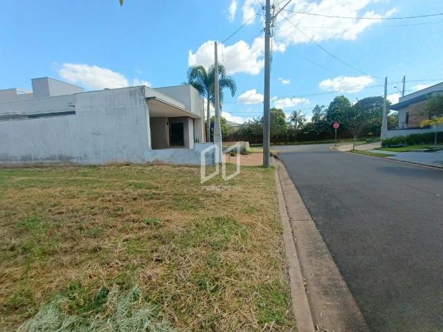 Terreno em Condomínio para Venda em Araraquara/SP Parque Residencial Damha