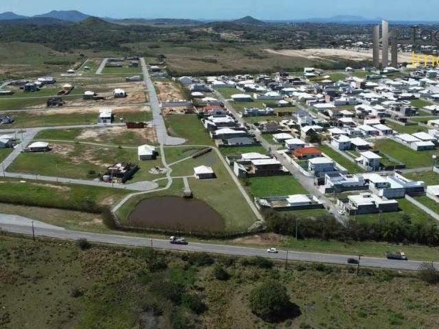 Terreno em Condomínio para Venda em Araruama/RJ Fazendinha