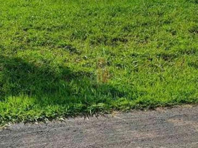Terreno em Condomínio para Venda em Arealva/SP Centro