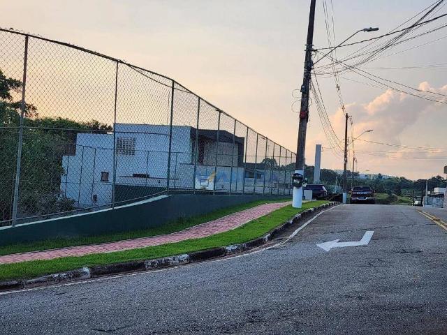 Terreno em Condomínio para Venda em Arujá/SP Jardim Limoeiro