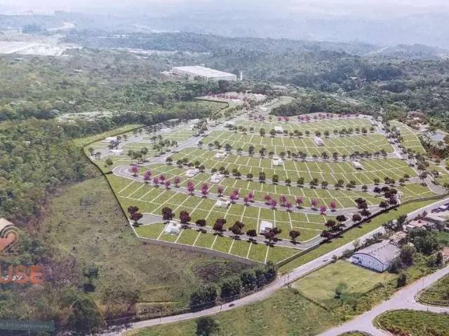 Terreno em Condomínio para Venda em Arujá/SP Portão