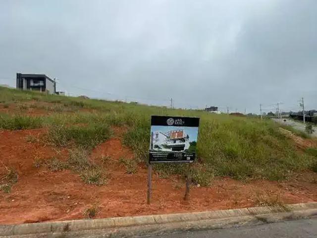 Terreno em Condomínio para Venda em Arujá/SP Portão