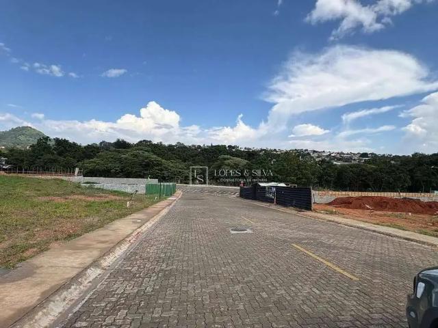 Terreno em Condomínio para Venda em Atibaia/SP Itapetinga