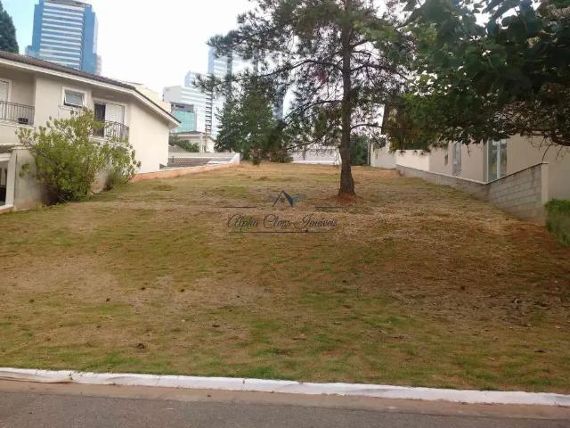 Terreno em Condomínio para Venda em Barueri/SP Alphaville