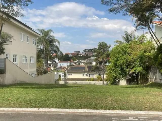 Terreno em Condomínio para Venda em Barueri/SP Alphaville
