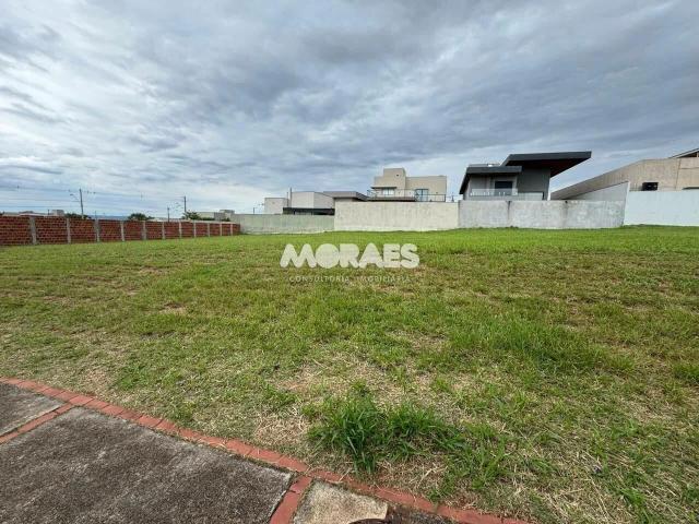 Terreno em Condomínio para Venda em Bauru/SP Jardim Estoril