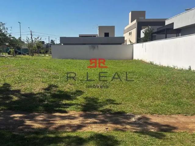 Terreno em Condomínio para Venda em Bauru/SP Vila Aviação
