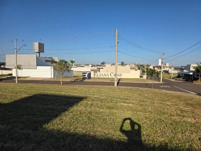 Terreno em Condomínio para Venda em Bauru/SP Vila Aviação