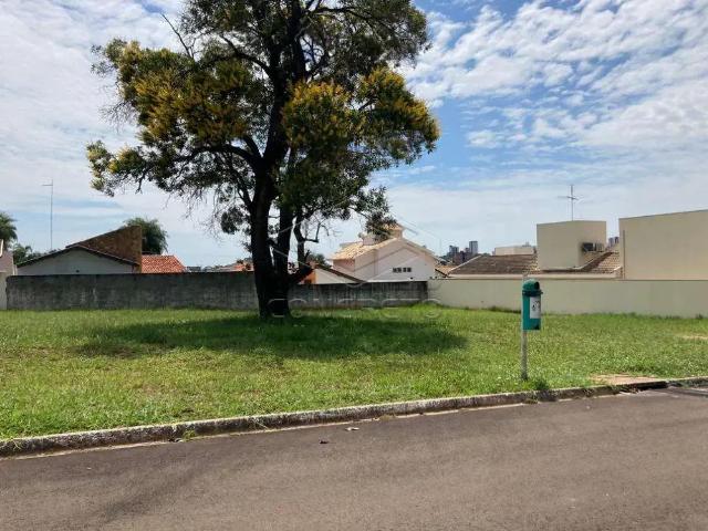 Terreno em Condomínio para Venda em Bauru/SP Vila Serrão
