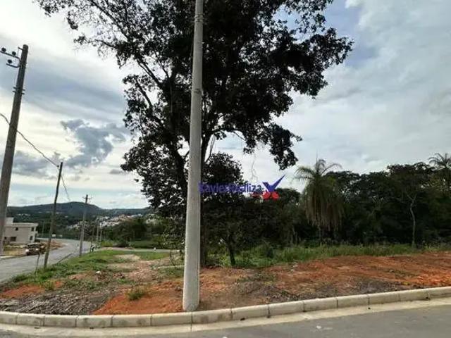 Terreno em Condomínio para Venda em Betim/MG Cachoeira