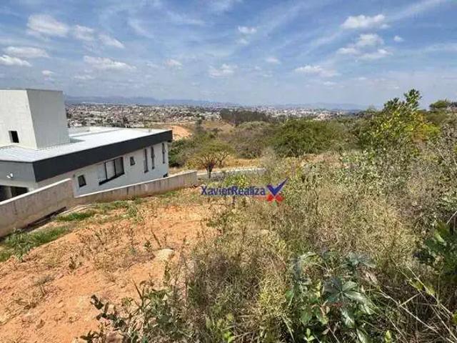 Terreno em Condomínio para Venda em Betim/MG Condomínio Ouro Verde