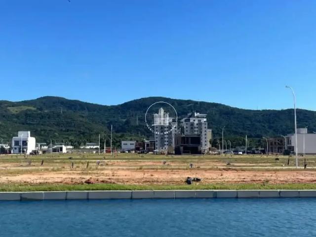 Terreno em Condomínio para Venda em Biguaçu/SC Beira Rio
