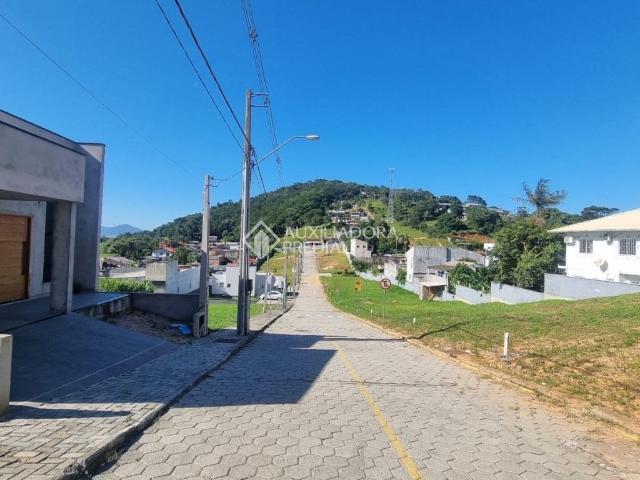 Terreno em Condomínio para Venda em Biguaçu/SC Fundos