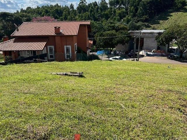 Terreno em Condomínio para Venda em Bragança Paulista/SP Condomínio Terras de Santa Cruz