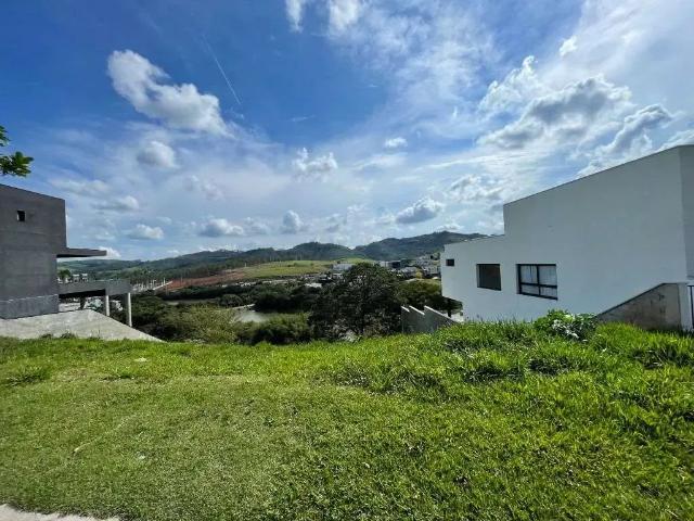 Terreno em Condomínio para Venda em Bragança Paulista/SP Condomínio Vale das Águas