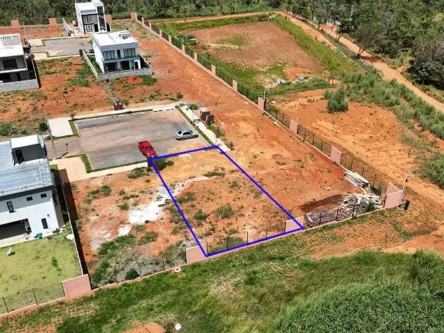 Terreno em Condomínio para Venda em Brasília/DF Setor Habitacional Tororó Santa Maria