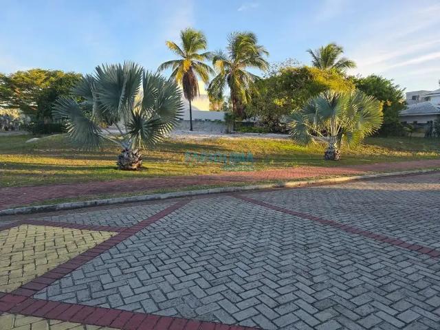 Terreno em Condomínio para Venda em Camaçari/BA Abrantes