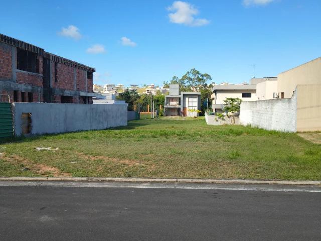 Terreno em Condomínio para Venda em Camaçari/BA Abrantes