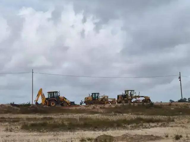 Terreno em Condomínio para Venda em Camaçari/BA Cascalheira