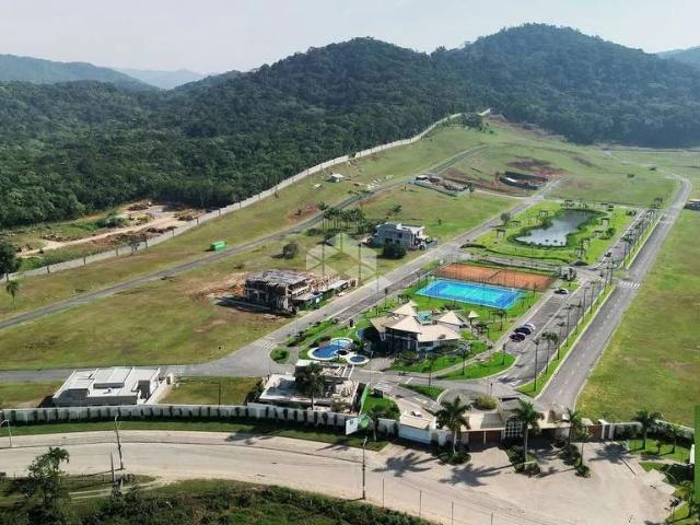 Terreno em Condomínio para Venda em Camboriú/SC Centro
