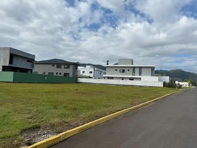 Terreno em Condomínio para Venda em Camboriú/SC Santa Regina