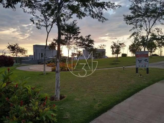 Terreno em Condomínio para Venda em Campinas/SP Alphaville Dom Pedro 2