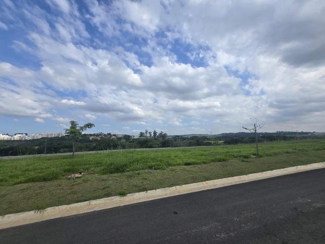 Terreno em Condomínio para Venda em Campinas/SP Loteamento Alphaville Campinas