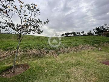 Terreno em Condomínio para Venda em Campinas/SP Loteamento Residencial Entre Verdes Sousas