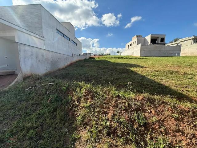 Terreno em Condomínio para Venda em Campinas/SP Residencial Jatibela