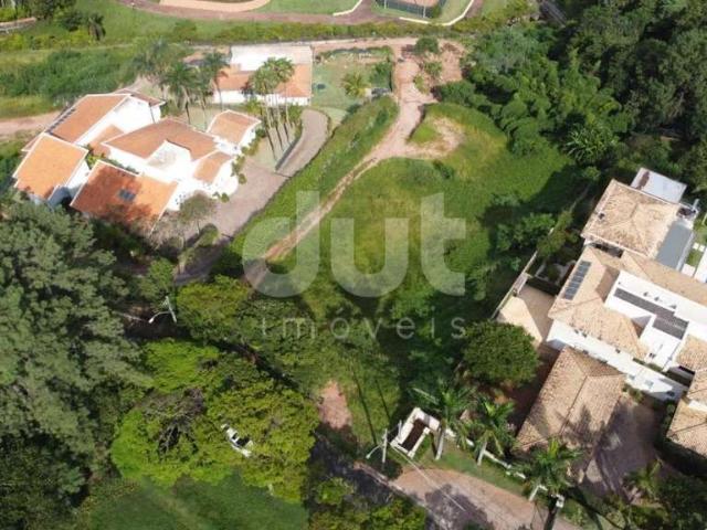 Terreno em Condomínio para Venda em Campinas/SP Sítios de Recreio Gramado