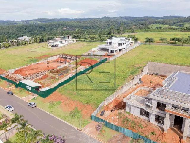 Terreno em Condomínio para Venda em Campinas/SP Sousas