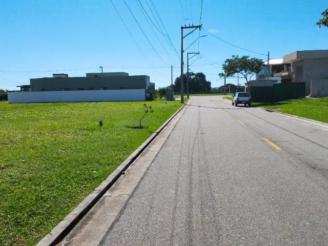 Terreno em Condomínio para Venda em Cabo Frio/RJ Ogiva