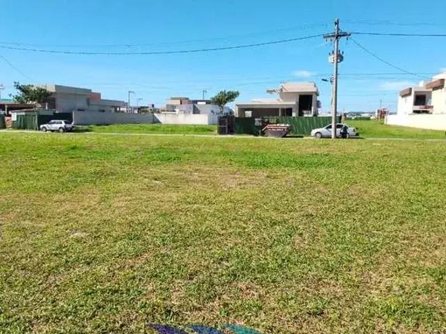 Terreno em Condomínio para Venda em Cabo Frio/RJ Ogiva